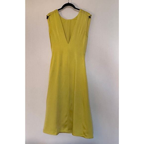 Jil Sander NWT Satin Pleated Midi Dress in Acid Green - Picture 1 of 6